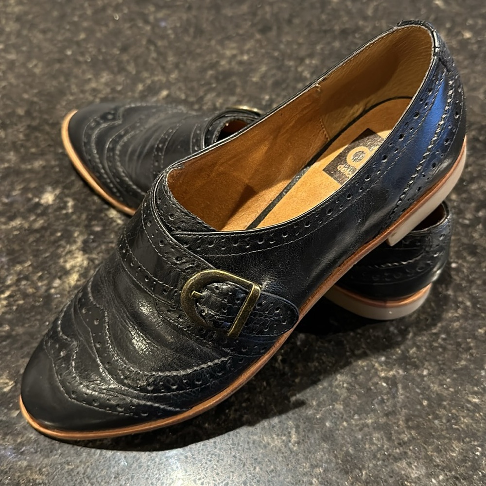 DV Dolce Vita Wingtip, Cutout, Oxford/vintage Shoes